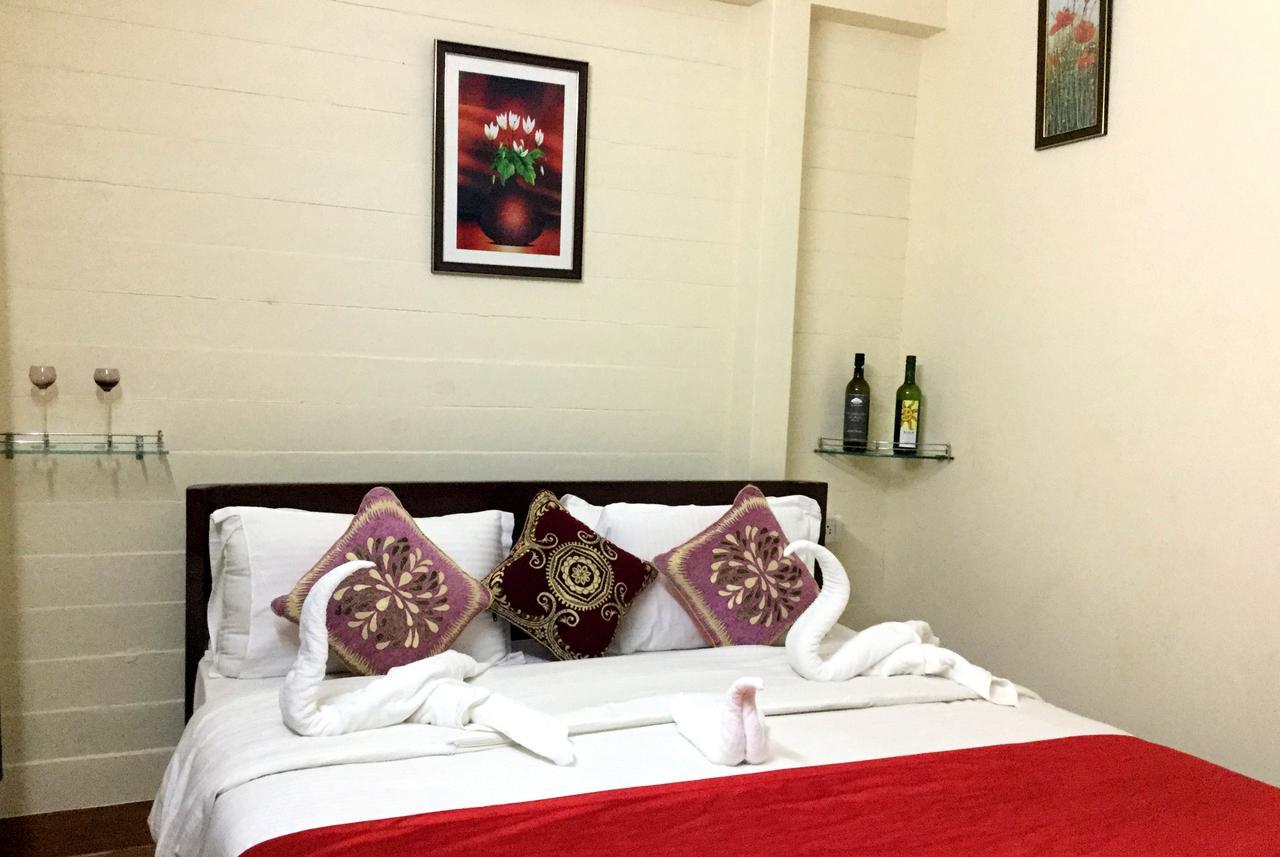 Morjim Queen Beach Resort Bagian luar foto